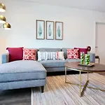 Los Angeles Deluxe Suites | Free Parking | 2Br&2Bt