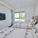 Los Angeles Deluxe Suites | Free Parking | 2Br&2Bt