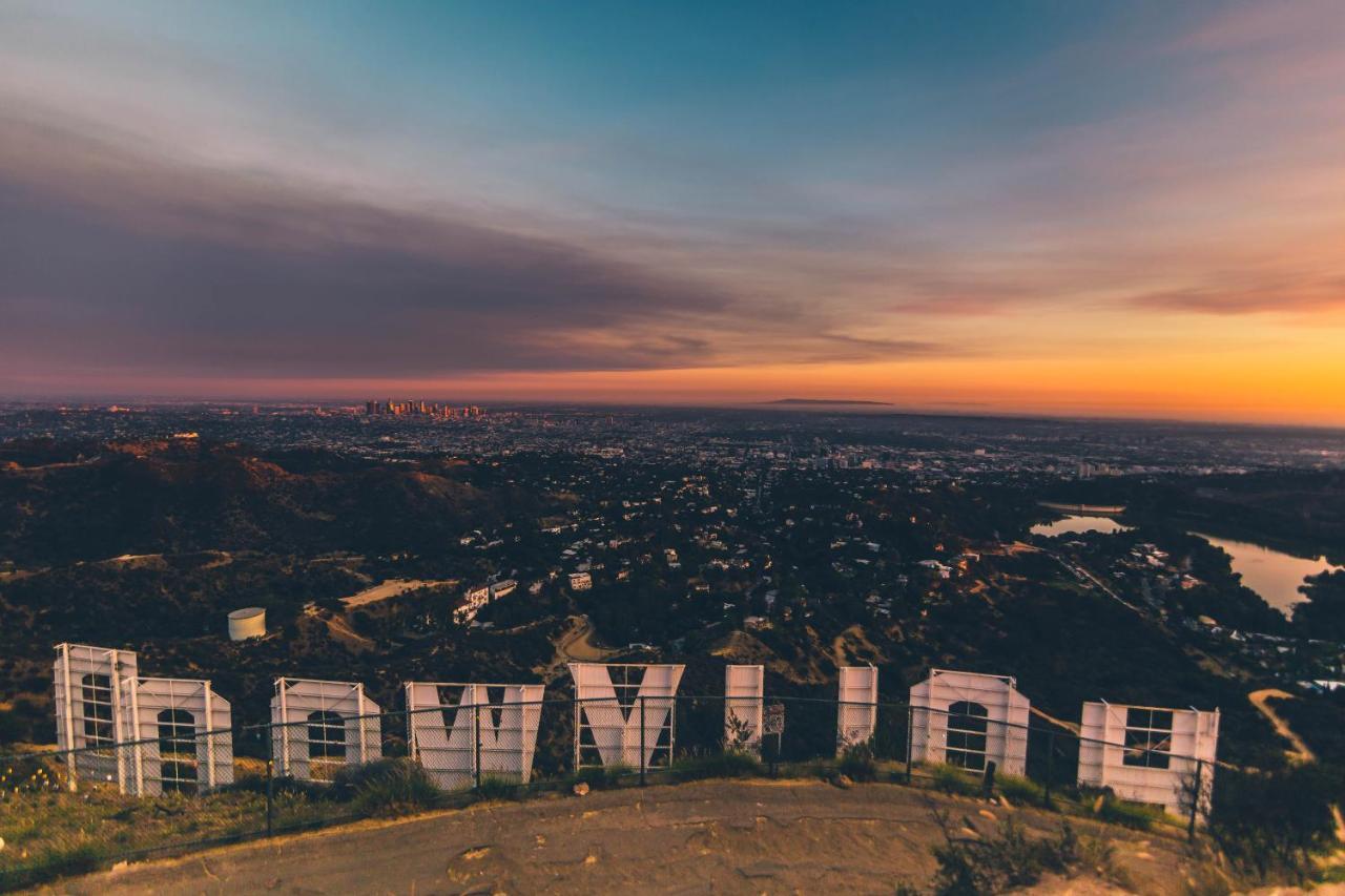 Deluxe Suites | Free Parking | 2br&2bt Aparthotel Los Angeles