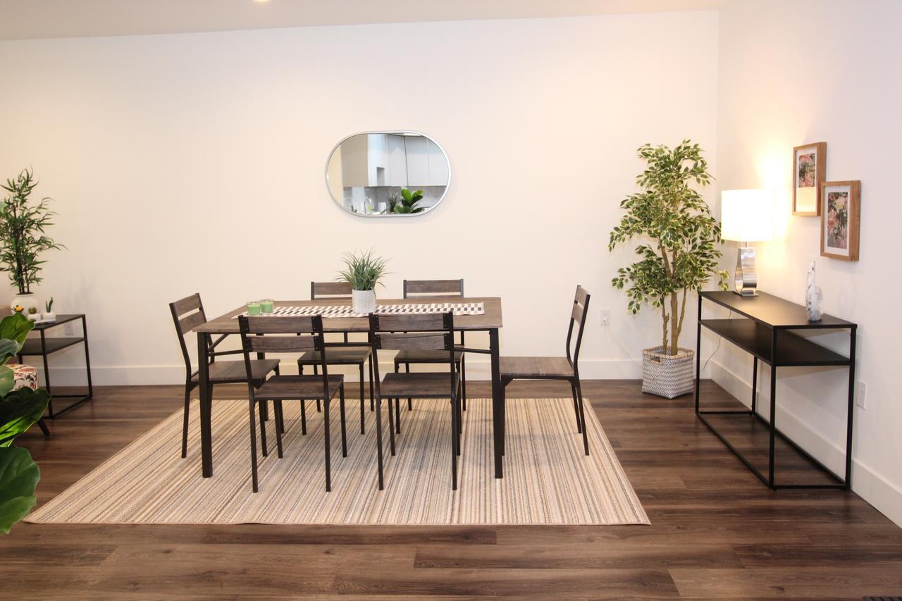 Deluxe Suites | Free Parking | 2br&2bt *