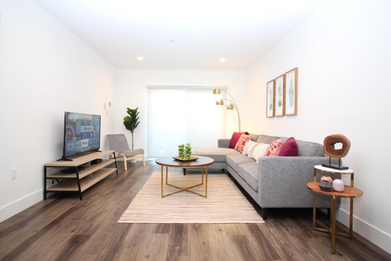 Deluxe Suites | Free Parking | 2br&2bt Appart hôtel *